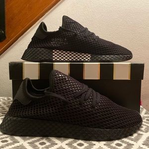 Adidas Deerupt runner core black